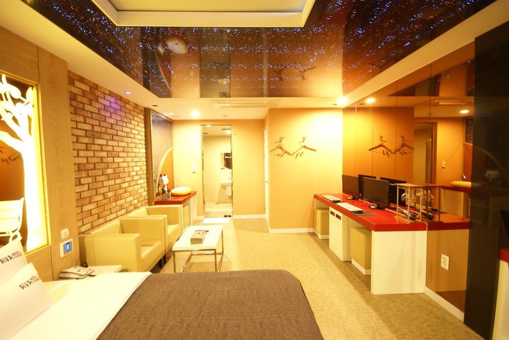 Ava Hotel Changwon Exterior photo